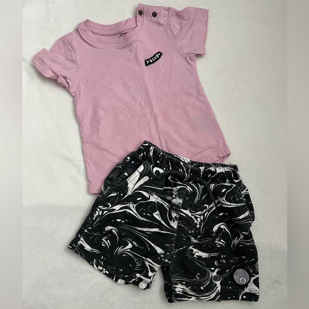 Volcom baby boys outfit